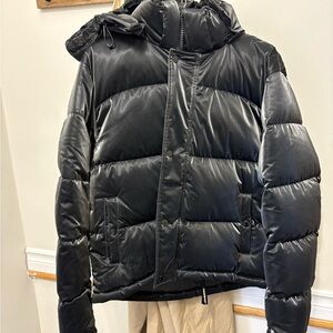 TNA SUPER PUFF (black liquid shine)